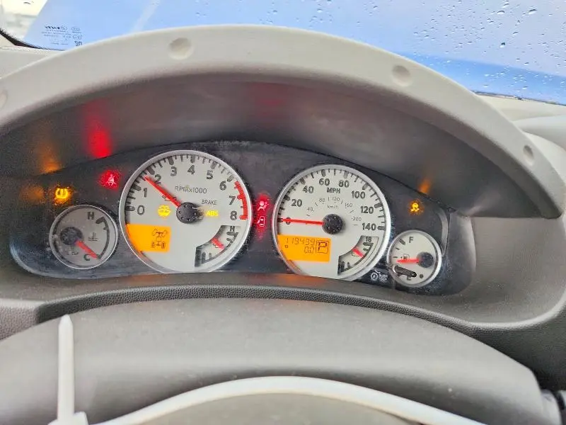 2013 NISSAN FRONTIER S  