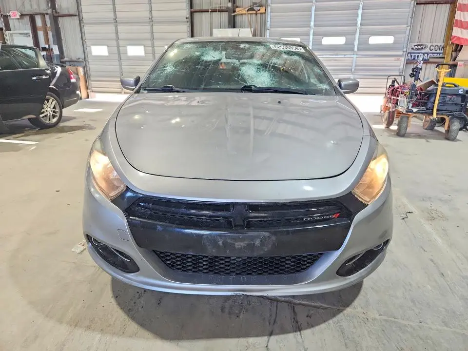 2015 DODGE DART SXT  