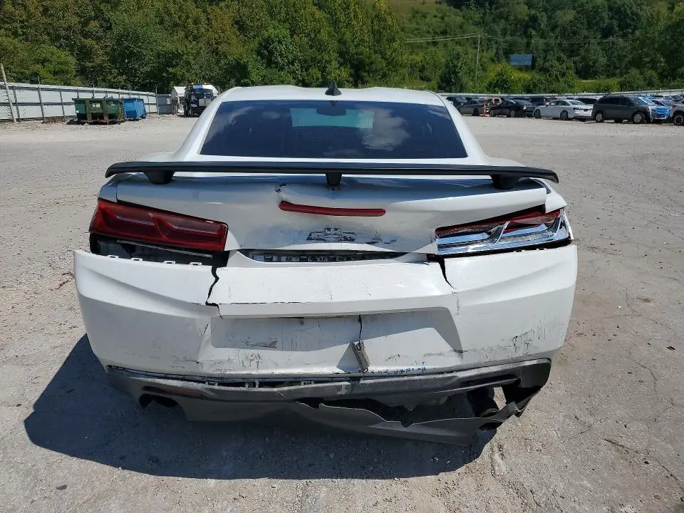 2016 CHEVROLET CAMARO LT  