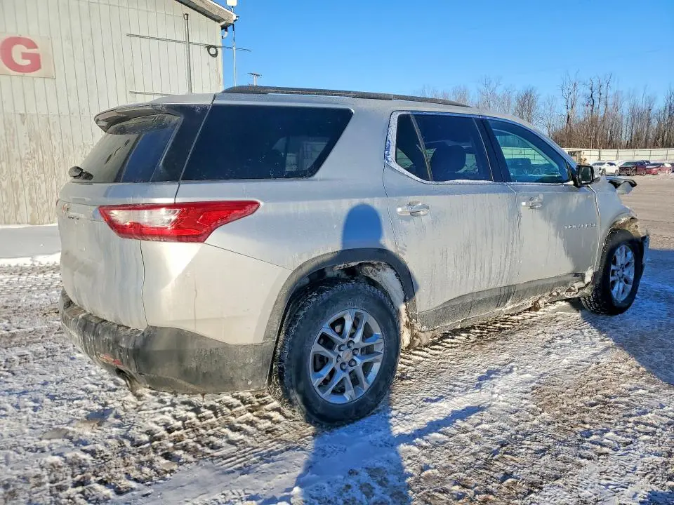 2020 CHEVROLET TRAVERSE LT  