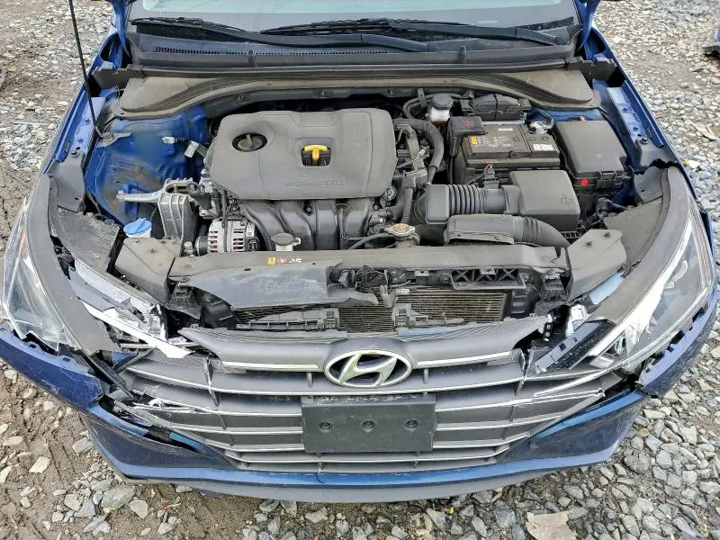 2020 HYUNDAI ELANTRA SEL  