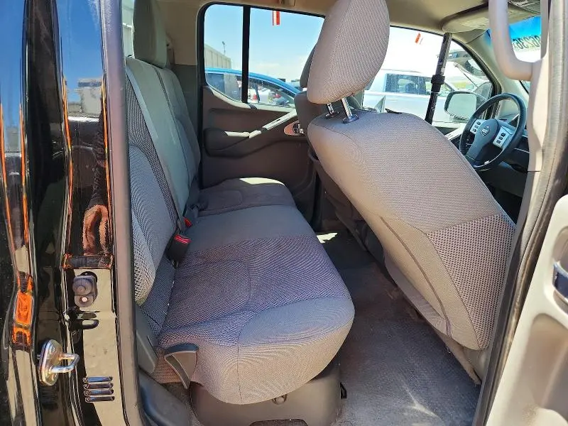 2018 NISSAN FRONTIER SV  