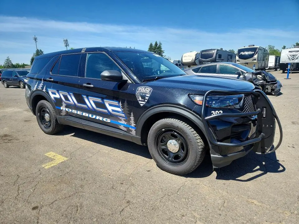2023 FORD EXPLORER BASE  
