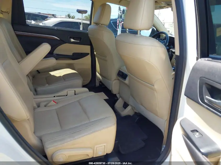 2018 TOYOTA HIGHLANDER LIMITED
