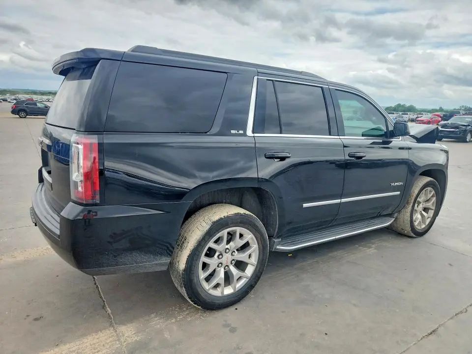 2016 GMC YUKON SLE  