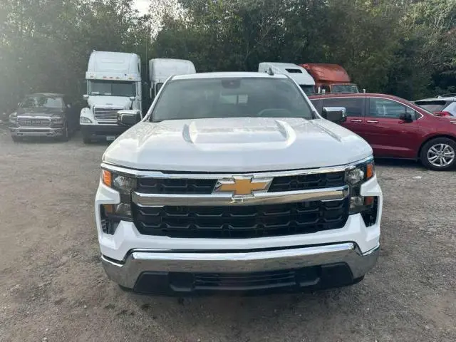 2025 CHEVROLET SILVERADO C1500 LT  