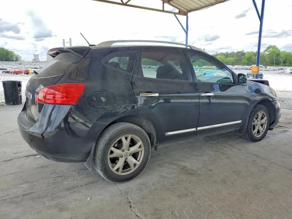 2011 NISSAN ROGUE S  