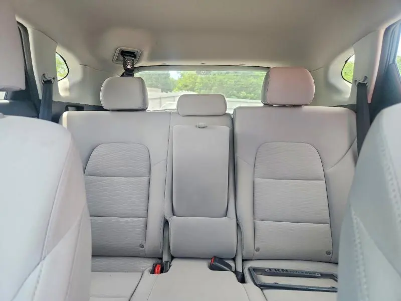 2019 HYUNDAI TUCSON SEL  