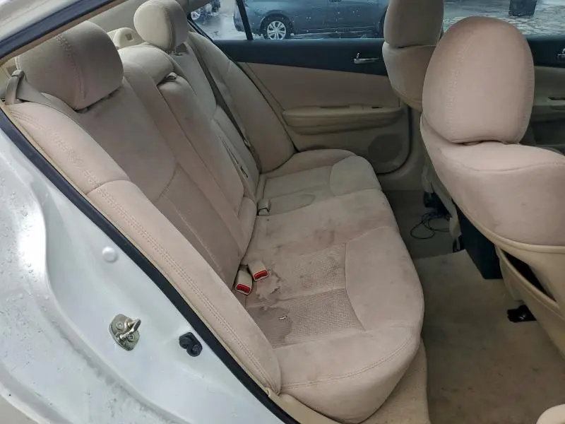 2014 NISSAN MAXIMA S  
