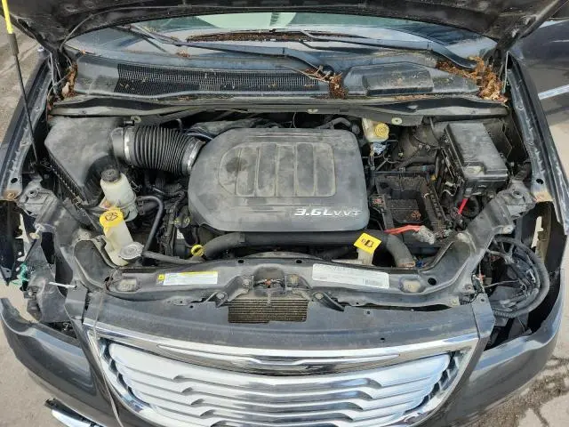 2012 CHRYSLER TOWN & COUNTRY TOURING  