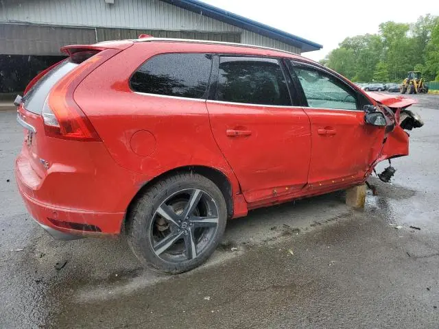 2015 VOLVO XC60 T6 R-DESIGN PLATINUM  