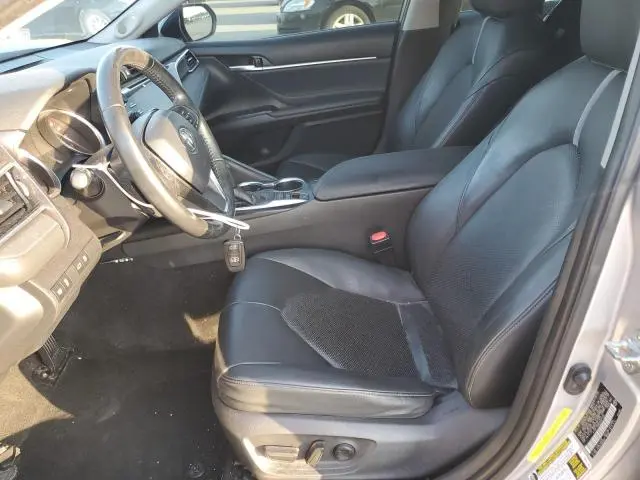 2018 TOYOTA CAMRY XSE  