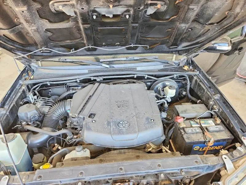 2015 TOYOTA TACOMA V6  
