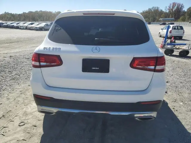 2016 MERCEDES-BENZ GLC 300  