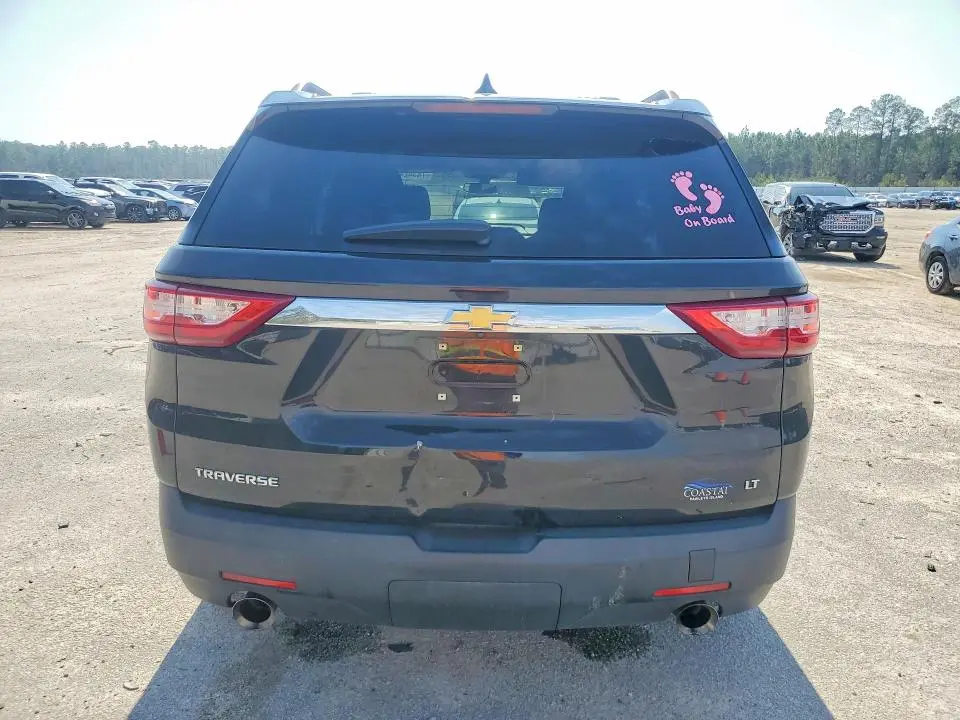 2019 CHEVROLET TRAVERSE LT  