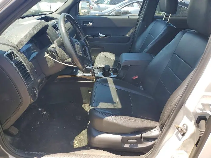2011 FORD ESCAPE LIMITED  