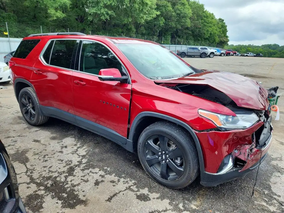 2020 CHEVROLET TRAVERSE LT  