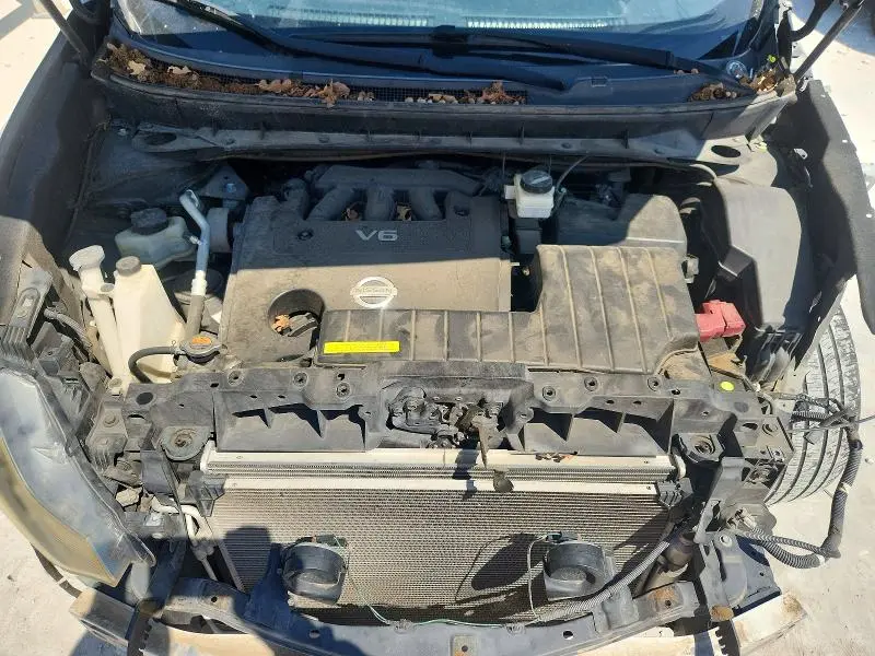 2011 NISSAN MURANO S  