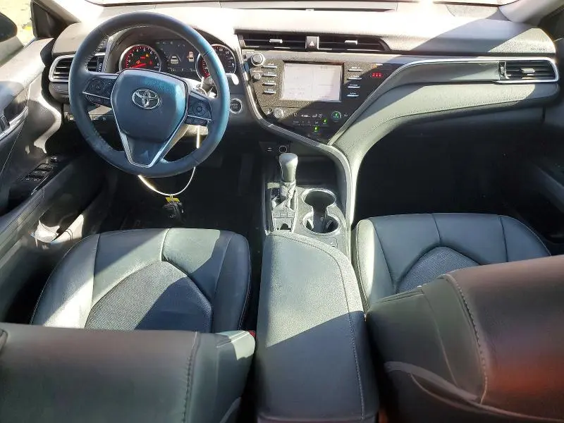 2018 TOYOTA CAMRY XSE  