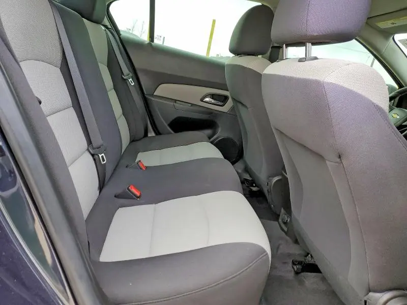 2015 CHEVROLET CRUZE LS  