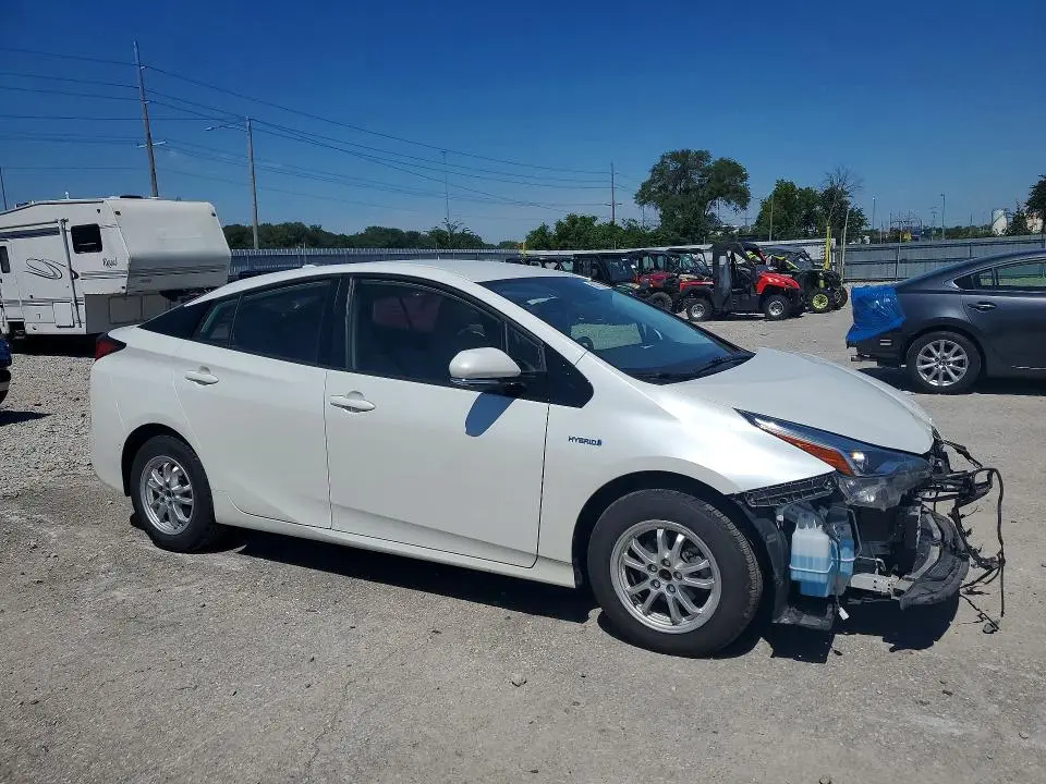 2019 TOYOTA PRIUS LE AWD-E  