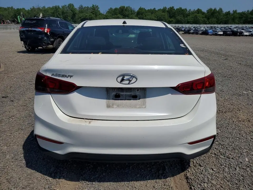 2021 HYUNDAI ACCENT SE  