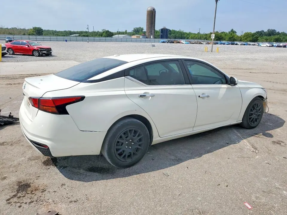 2019 NISSAN ALTIMA S  