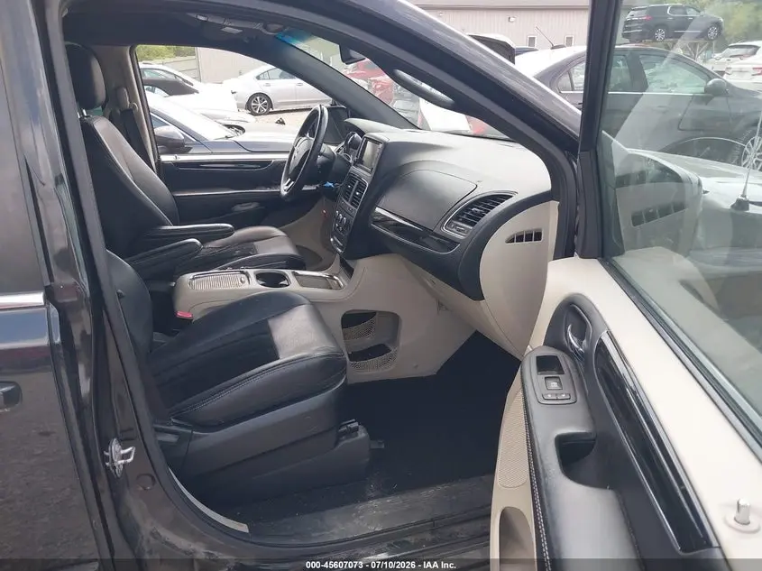 2017 DODGE GRAND CARAVAN SXT