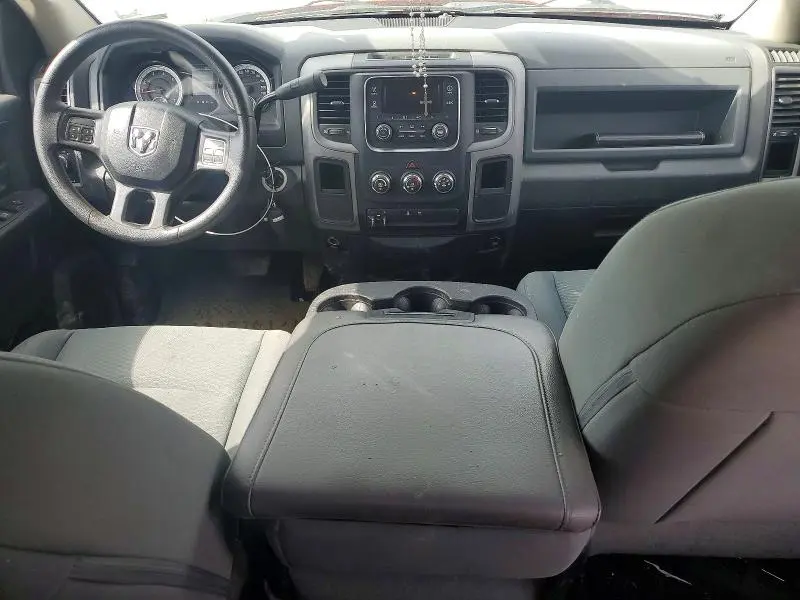 2015 RAM 1500 ST  