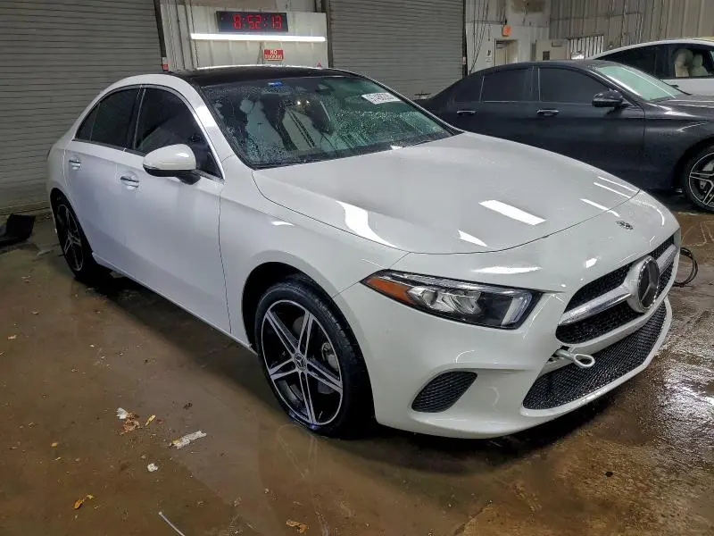 2019 MERCEDES-BENZ A 220 4MATIC  