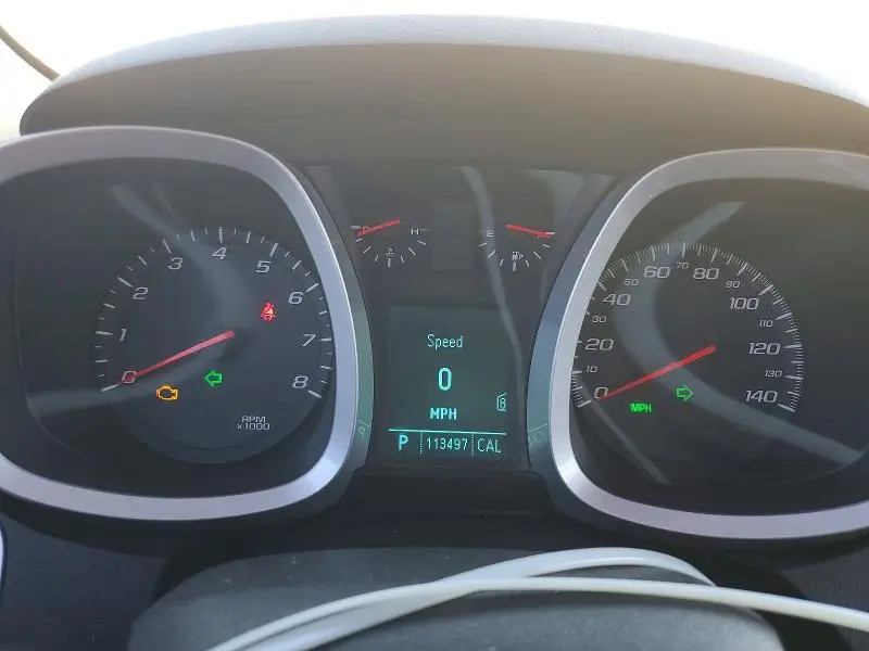 2010 CHEVROLET EQUINOX LT  