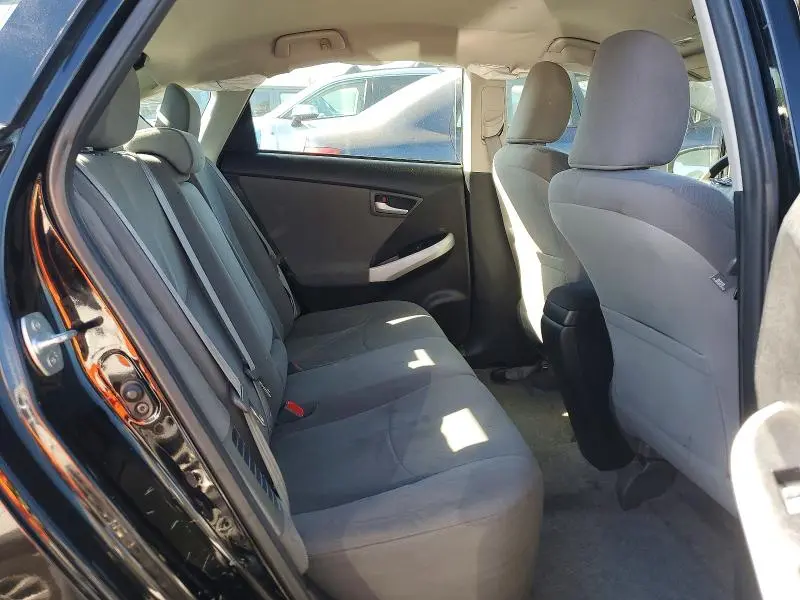 2013 TOYOTA PRIUS TWO  