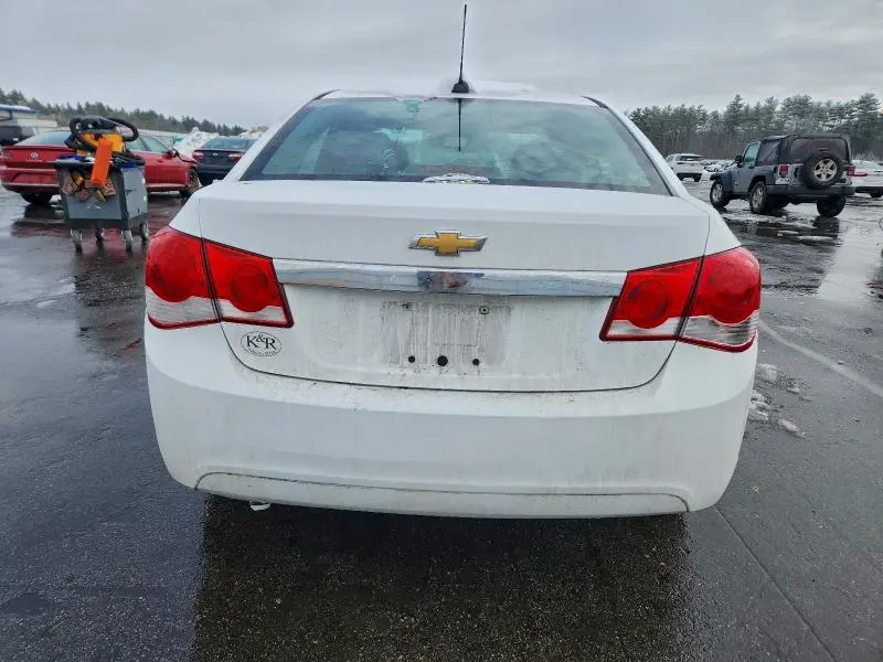 2015 CHEVROLET CRUZE LS  