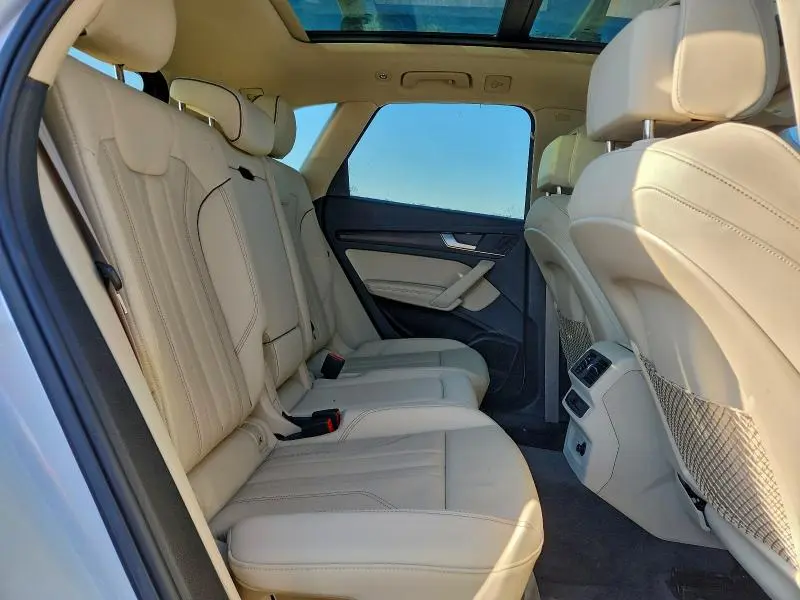 2024 AUDI Q5 E PREMIUM PLUS 55  