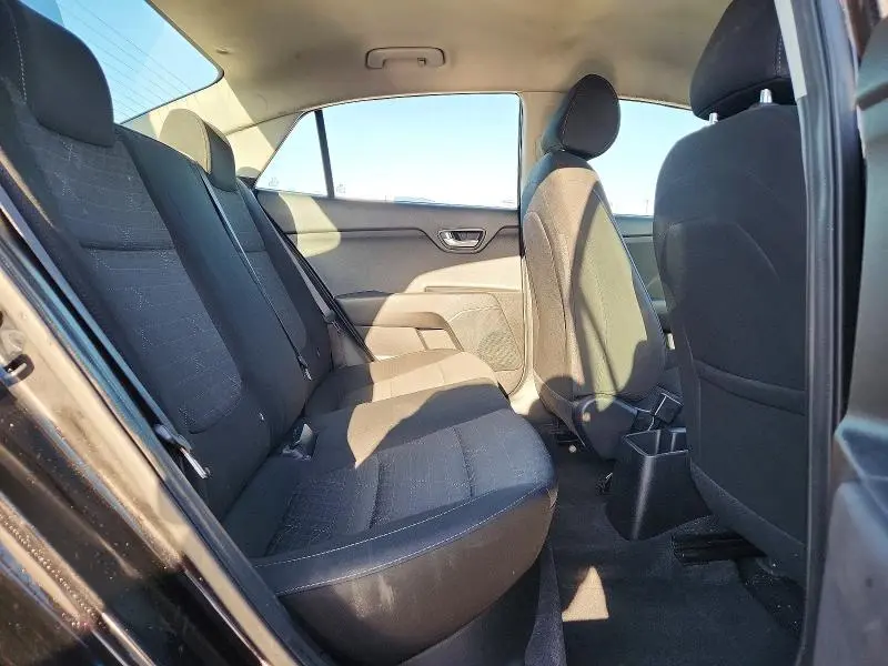 2019 KIA RIO LX  
