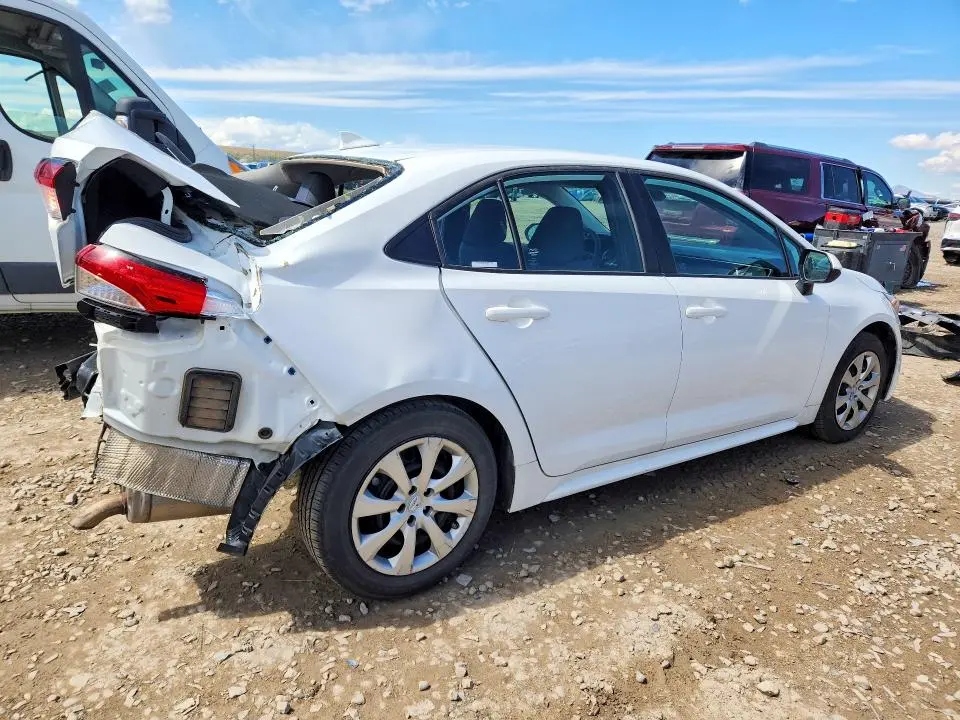 2022 TOYOTA COROLLA LE  