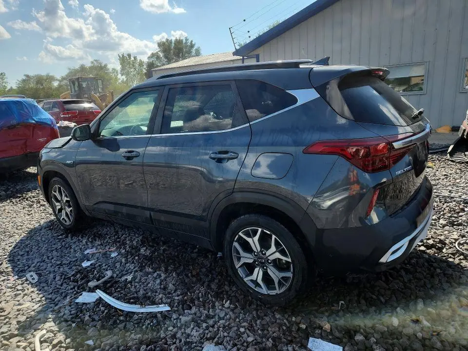 2021 KIA SELTOS EX  