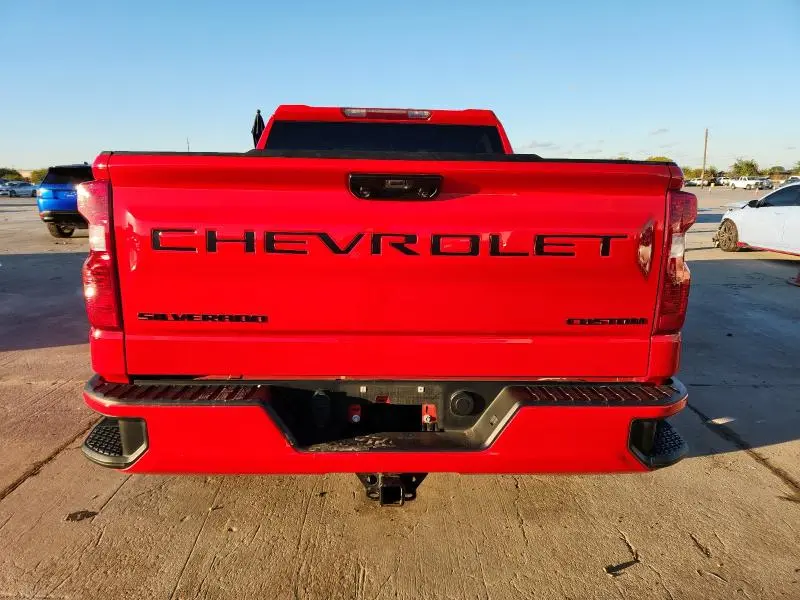 2023 CHEVROLET SILVERADO C1500 CUSTOM  