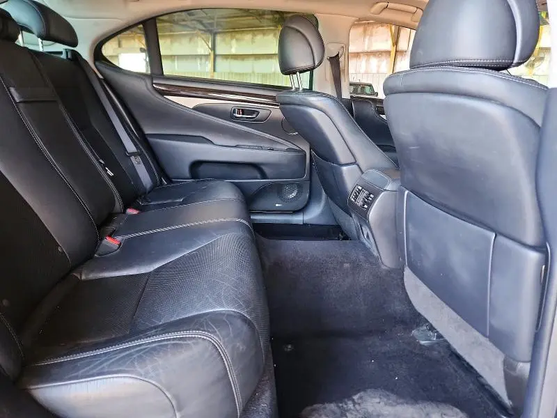 2014 LEXUS LS 460L  
