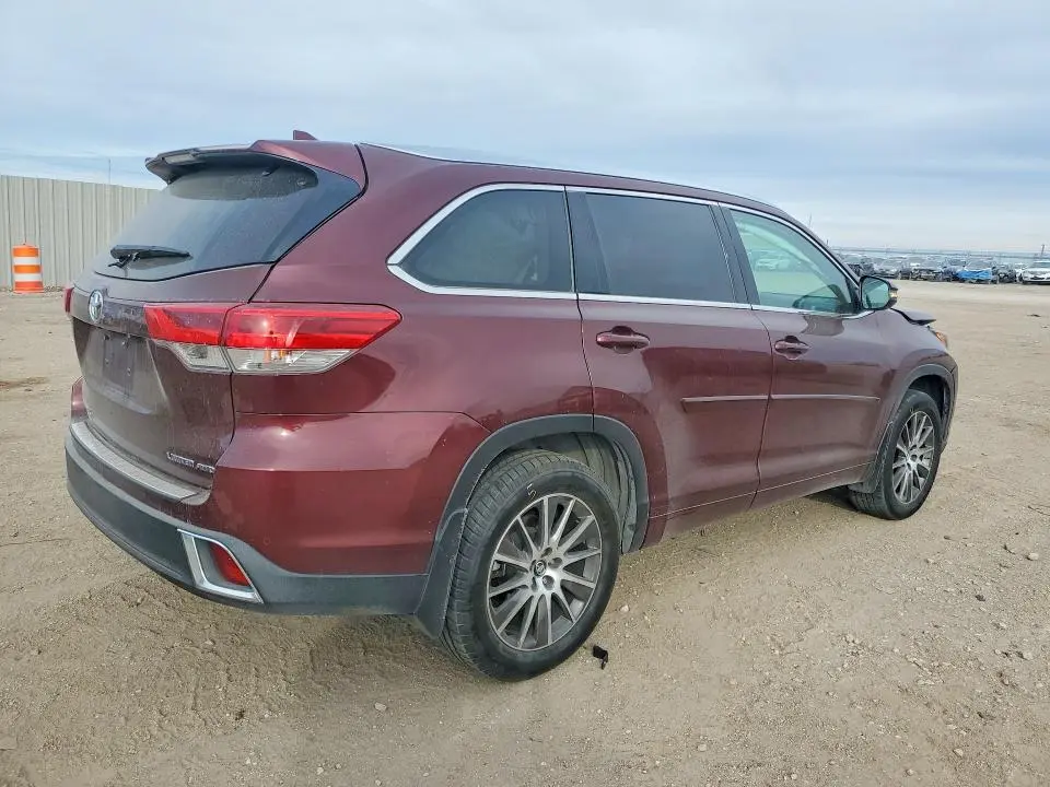 2018 TOYOTA HIGHLANDER LIMITED  