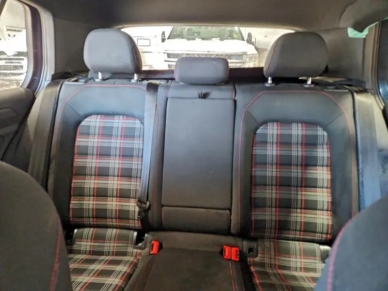 2018 VOLKSWAGEN GTI S  