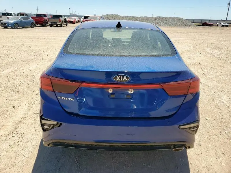 2019 KIA FORTE FE  