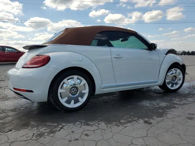 2019 VOLKSWAGEN BEETLE S  