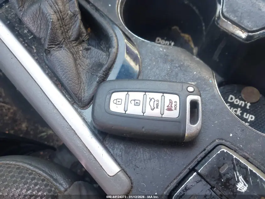 2013 HYUNDAI SONATA SE