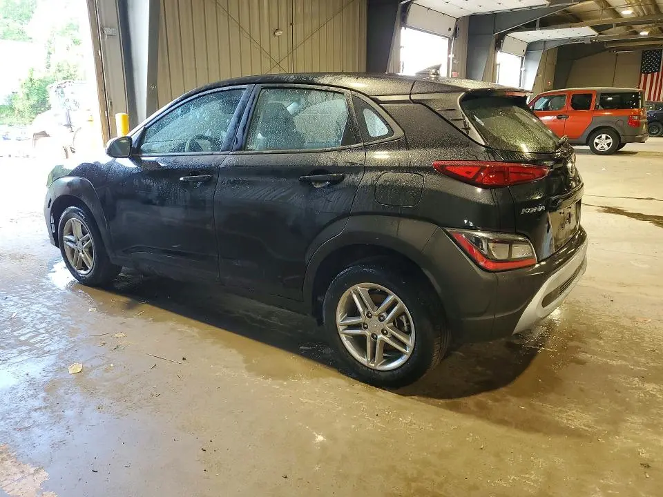 2023 HYUNDAI KONA SE  