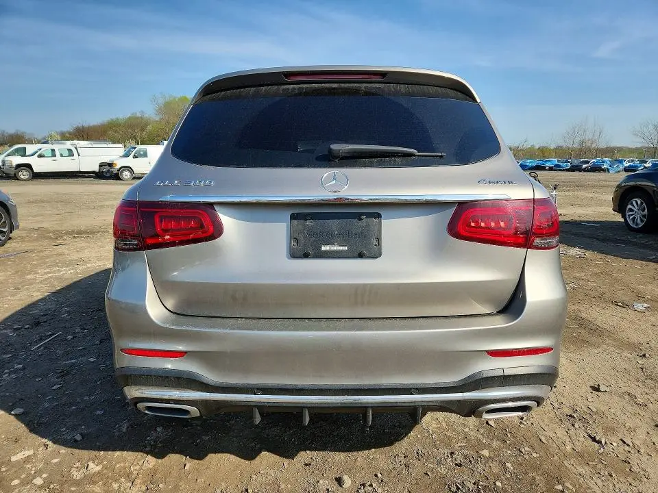 2020 MERCEDES-BENZ GLC 300 4MATIC  