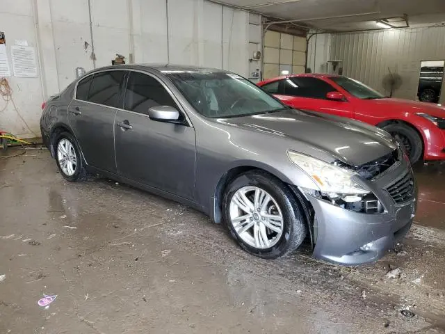 2013 INFINITI G37   