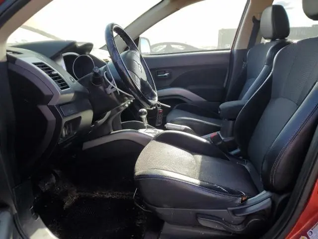 2013 MITSUBISHI OUTLANDER SE  