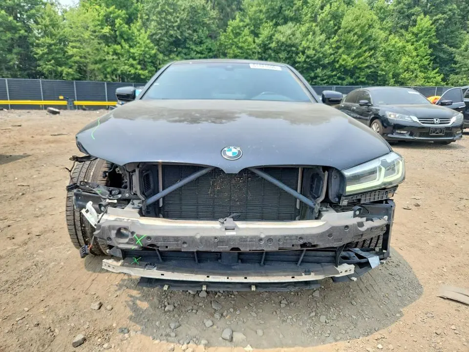 2021 BMW 530 XI  