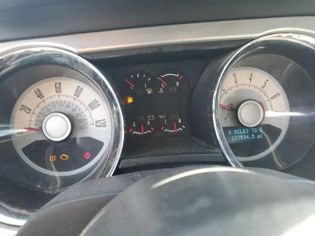 2010 FORD MUSTANG   